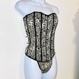 Starline black and gold corset with panty